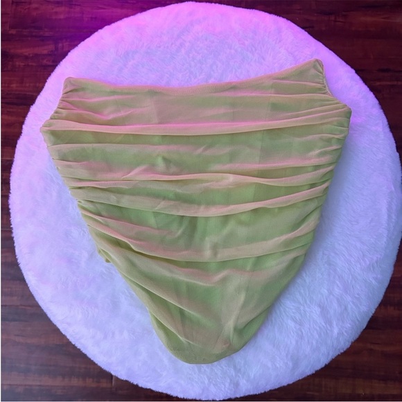 LILYFUL Lime Green Corset - Picture 2 of 6